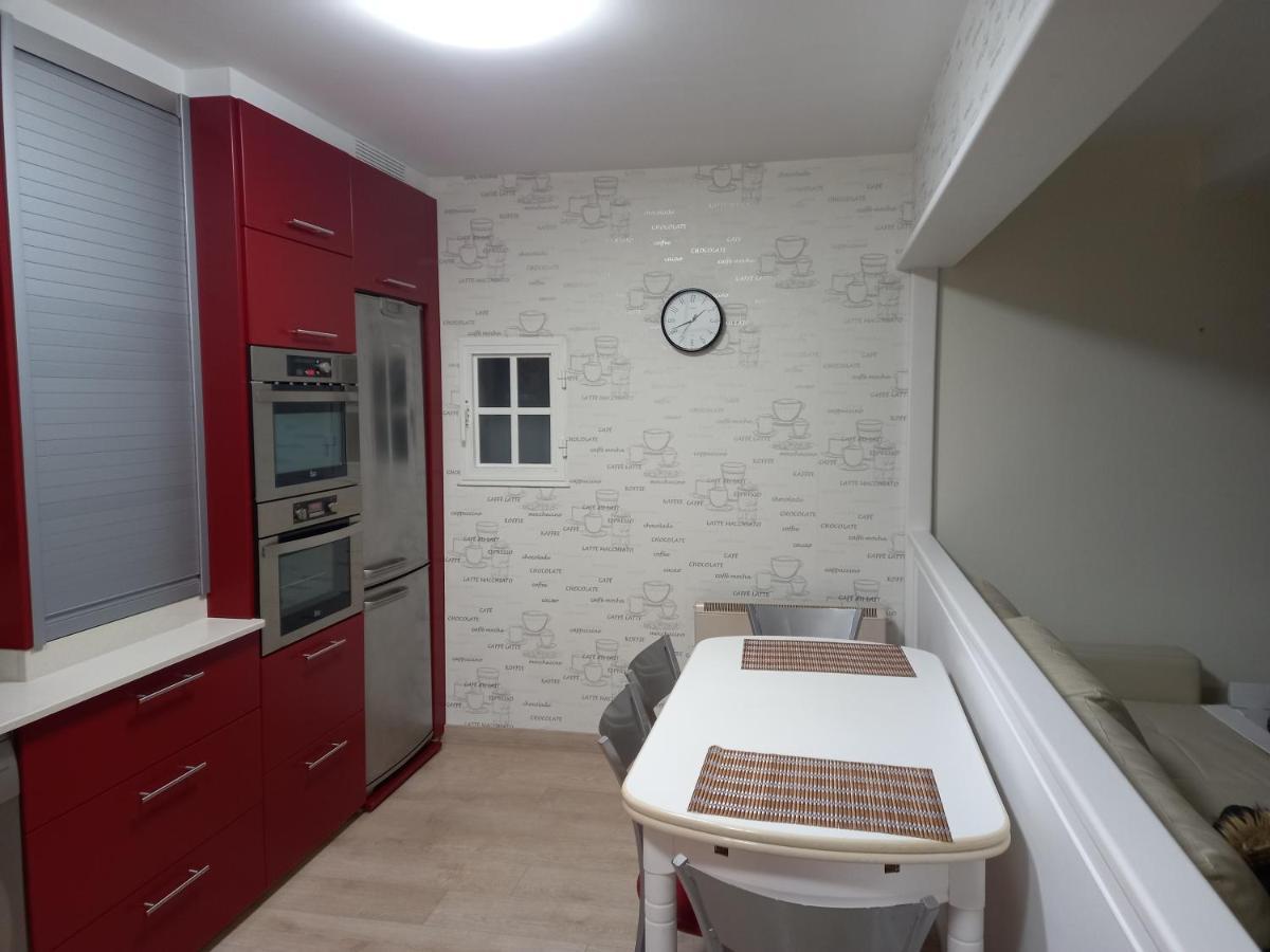 Apartamento A 350 Metros De La Playa A Pobra do Caramiñal Esterno foto